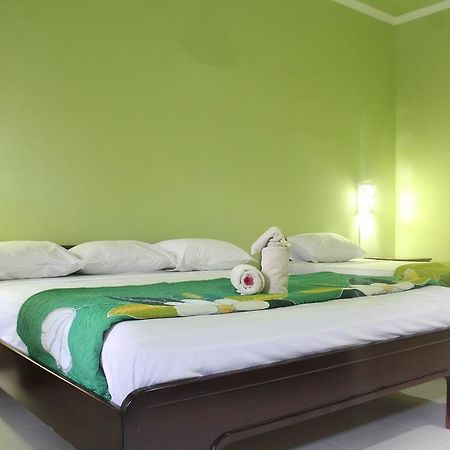 Berlian Inn กูตา ภายนอก รูปภาพ