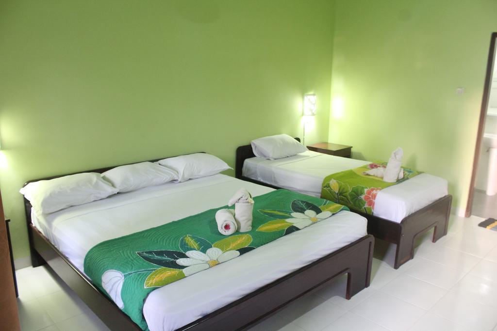 Berlian Inn กูตา ภายนอก รูปภาพ