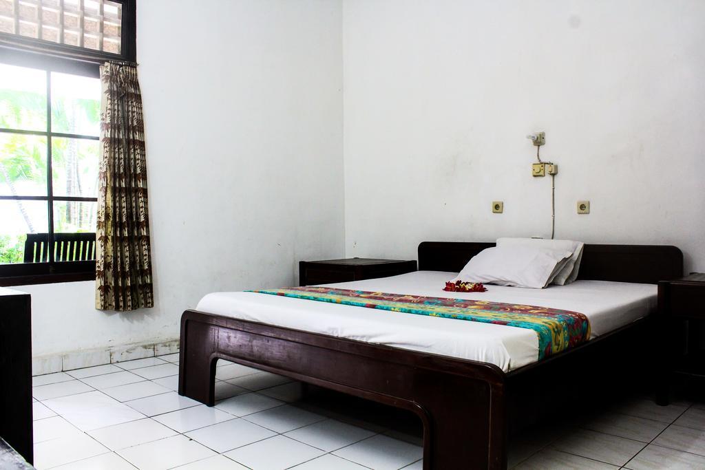 Berlian Inn กูตา ภายนอก รูปภาพ